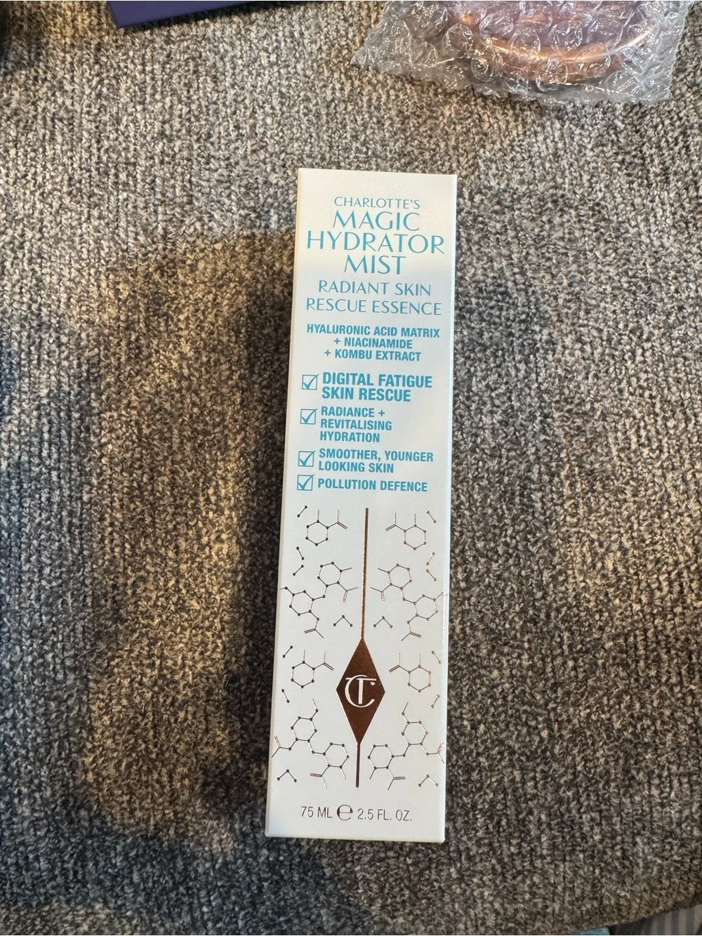 Charlotte Tilbury White Hydrator Mist for Radiant Skin
